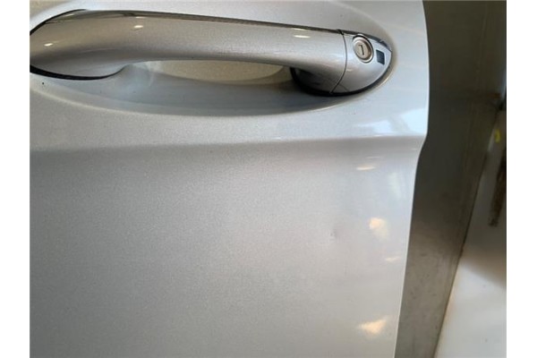 Recambio de puerta delantero izquierda para mercedes-benz clase a (bm 169) 1.7 a 170 (169.032) referencia OEM IAM A1697202105   Recambio de puerta delantero izquierda para mercedes-benz clase a (bm 169) 1.7 a 170 (169.032) referencia OEM IAM A1697202105