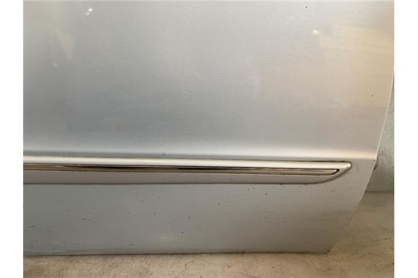 Recambio de puerta delantero derecha para mercedes-benz clase a (bm 169) 1.7 a 170 (169.032) referencia OEM IAM A1697202205   Recambio de puerta delantero derecha para mercedes-benz clase a (bm 169) 1.7 a 170 (169.032) referencia OEM IAM A1697202205