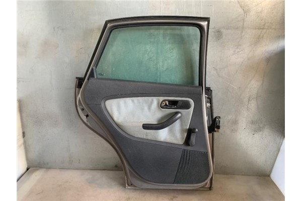 Recambio de puerta trasero izquierda para seat ibiza (6l1) 1.9 tdi referencia OEM IAM 6L4833055T  
