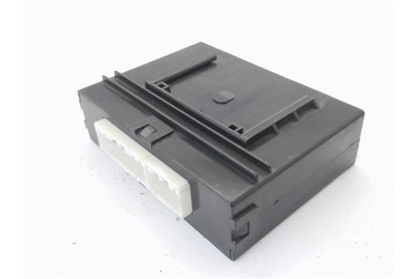 Recambio de centralita para hyundai getz (tb) 1.3 i referencia OEM IAM 954001C200 SEKS03 