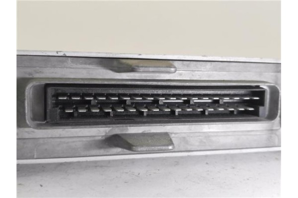 Recambio de centralita para land rover range rover i (ae, an, haa, hab, ham, hbm, re, rn) 3.5 referencia OEM IAM 84477D PRC4764 