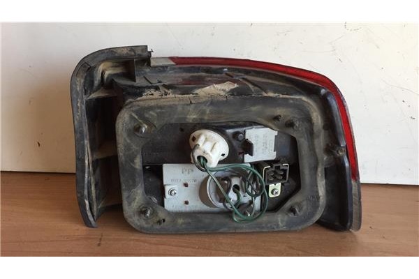 Recambio de piloto trasero izquierdo para hyundai s-coupe (sl) 1.5 referencia OEM IAM 92401232  