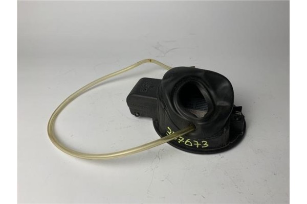 Recambio de tapa exterior combustible para audi a2 (8z) 1.4 referencia OEM IAM   