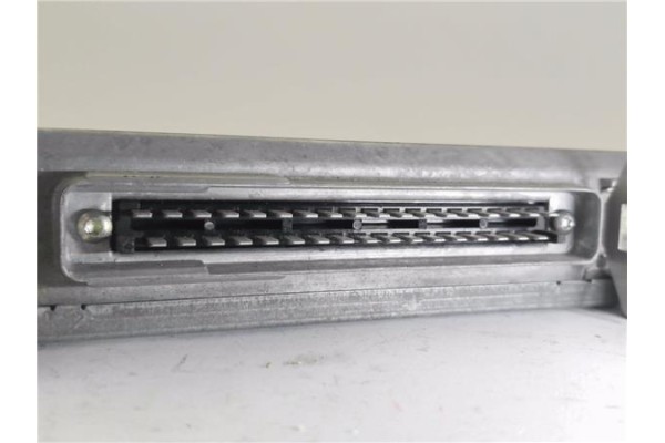 Recambio de centralita para renault r 19 berl. con portón (b/c53) referencia OEM IAM 7700850440 S101707101B 