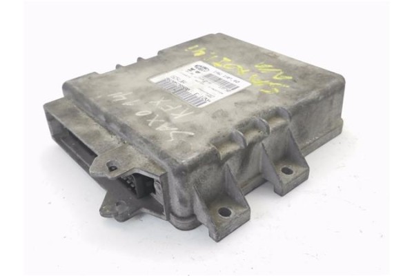 Recambio de centralita para citroen saxo 1.4 vts referencia OEM IAM 9620578580 IAW1AP40 