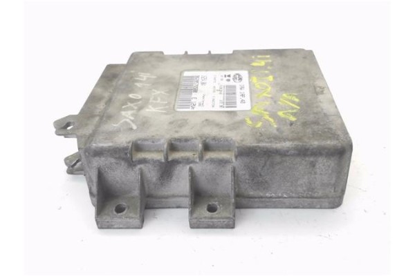 Recambio de centralita para citroen saxo 1.4 vts referencia OEM IAM 9620578580 IAW1AP40 