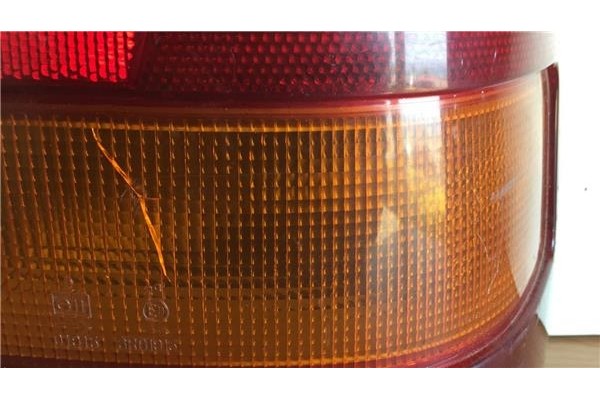 Recambio de piloto trasero derecho para hyundai pony (x2) 1.3 ls berlina referencia OEM IAM 7R011142  