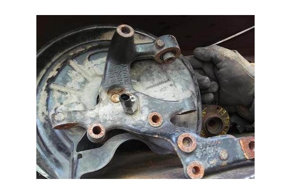 Recambio de mangueta trasero derecha para audi a3 (8p1) 1.4 tfsi ambiente referencia OEM IAM   