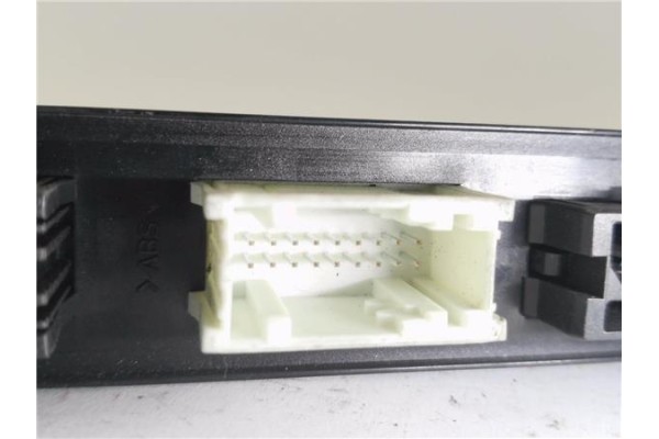 Recambio de centralita para bmw serie 5 berlina (e39) 2.5 523i referencia OEM IAM 61358378767 5DK00735814 