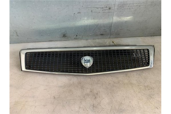 Recambio de rejilla capo para lancia y 10 1.1 i.e. fire (156ag) referencia OEM IAM 7716091  