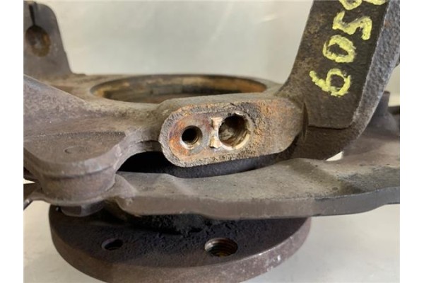 Recambio de mangueta delantero derecha para fiat ii panda (169) 1.2 referencia OEM IAM 51857220   Recambio de mangueta delantero derecha para fiat ii panda (169) 1.2 referencia OEM IAM 51857220