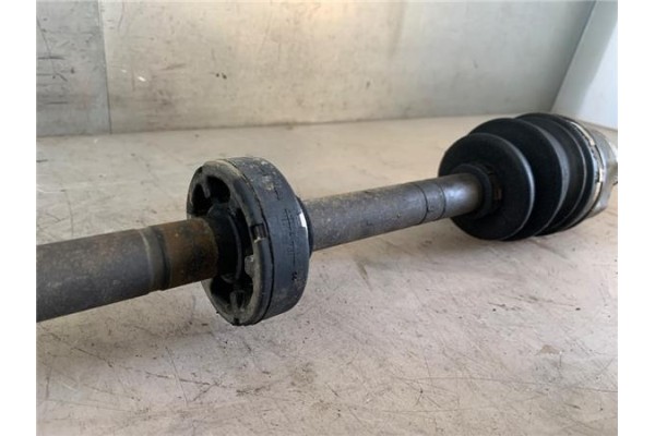 Recambio de palier delantero derecho para hyundai lantra familiar (rd) 1.6 16v referencia OEM IAM 4950829A00  