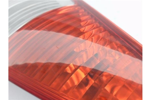 Recambio de piloto trasero izquierdo para citroen c3 1.4 hdi referencia OEM IAM 6350Q3  