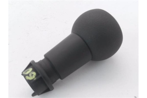 Recambio de pomo palanca cambio para citroen c3 1.4 hdi referencia OEM IAM 2403Z1  