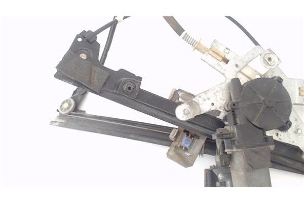 Recambio de mecanismo elevalunas delantero derecho para seat ibiza (6k1) 1.9 sdi referencia OEM IAM 6K4837402P   Recambio de mecanismo elevalunas delantero derecho para seat ibiza (6k1) 1.9 sdi referencia OEM IAM 6K4837402P