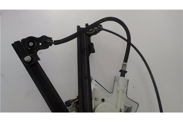 Recambio de mecanismo elevalunas delantero izquierdo para seat ibiza (6k1) 1.9 sdi referencia OEM IAM 6K4837401P   Recambio de mecanismo elevalunas delantero izquierdo para seat ibiza (6k1) 1.9 sdi referencia OEM IAM 6K4837401P