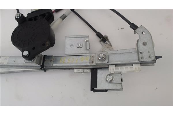 Recambio de mecanismo elevalunas delantero derecho para seat ibiza (6k1) 1.9 sdi referencia OEM IAM 6K4837402P   Recambio de mecanismo elevalunas delantero derecho para seat ibiza (6k1) 1.9 sdi referencia OEM IAM 6K4837402P