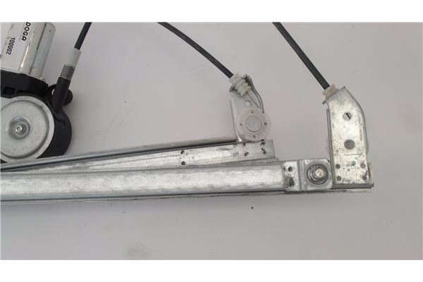 Recambio de mecanismo elevalunas delantero derecho para seat ibiza (6k1) 1.9 sdi referencia OEM IAM 6K4837402P   Recambio de mecanismo elevalunas delantero derecho para seat ibiza (6k1) 1.9 sdi referencia OEM IAM 6K4837402P