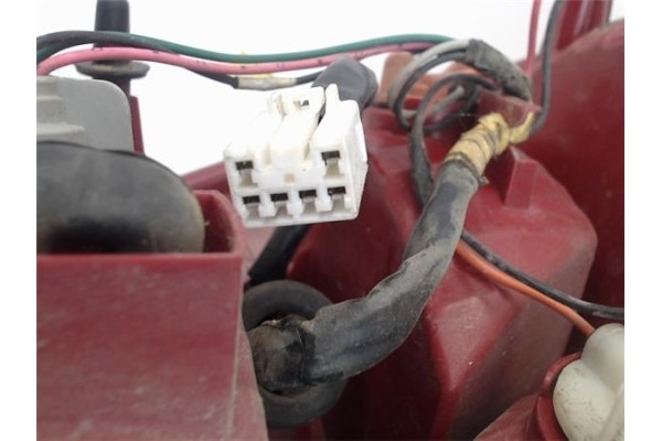 Recambio de piloto trasero derecho para hyundai elantra (xd) referencia OEM IAM 924022D010 924022D050 924022D050 , HYUNDAI | 924