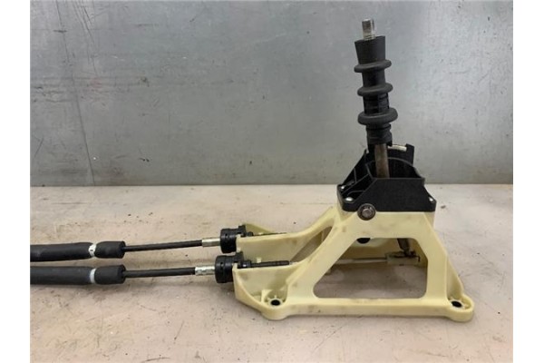 Recambio de palanca de cambio para fiat sedici (189) 1.9 8v multijet dynamic referencia OEM IAM 71747141   Recambio de palanca de cambio para fiat sedici (189) 1.9 8v multijet dynamic referencia OEM IAM 71747141