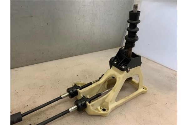 Recambio de palanca de cambio para fiat sedici (189) 1.9 8v multijet dynamic referencia OEM IAM 71747141   Recambio de palanca de cambio para fiat sedici (189) 1.9 8v multijet dynamic referencia OEM IAM 71747141