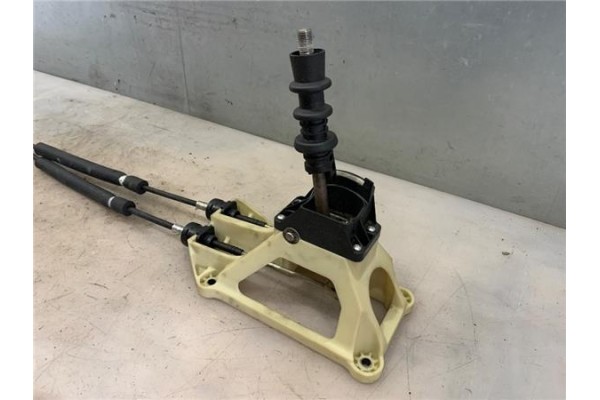 Recambio de palanca de cambio para fiat sedici (189) 1.9 8v multijet dynamic referencia OEM IAM 71747141   Recambio de palanca de cambio para fiat sedici (189) 1.9 8v multijet dynamic referencia OEM IAM 71747141