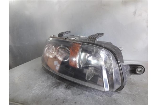 Recambio de faro delantero dcho para fiat punto i berlina (176)(1997) 1.2 85 16v elx [1,2 ltr. - 63 kw 16v cat] referencia OEM I