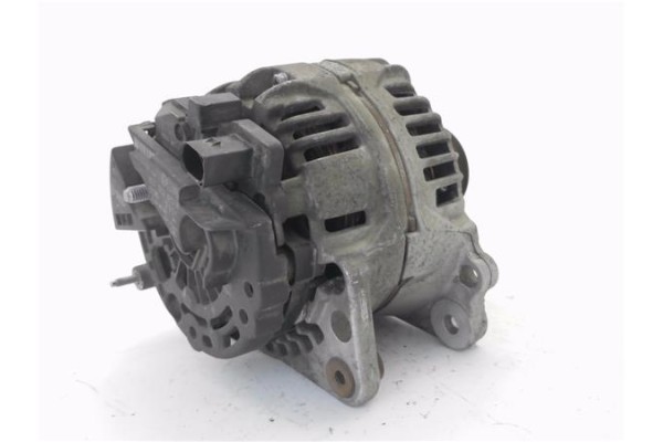 Recambio de alternador para volkswagen polo iii berlina (6n2) 1.4 conceptline referencia OEM IAM 037903025M 124325013  Recambio de alternador para volkswagen polo iii berlina (6n2) 1.4 conceptline referencia OEM IAM 037903025M 124325013