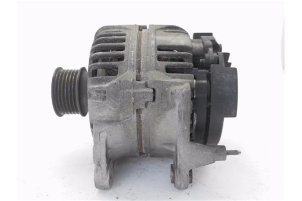 Recambio de alternador para volkswagen polo iii berlina (6n2) 1.4 conceptline referencia OEM IAM 037903025M 124325013  Recambio de alternador para volkswagen polo iii berlina (6n2) 1.4 conceptline referencia OEM IAM 037903025M 124325013