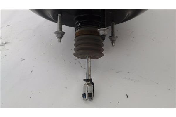 Recambio de servofreno para renault master iii combi 2.3 l1h1 3,0t referencia OEM IAM 472100453R  