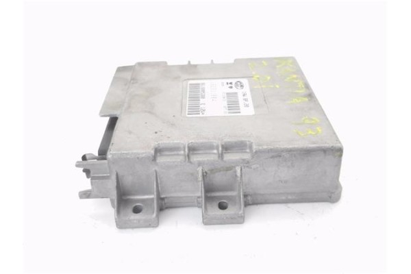 Recambio de centralita para citroen xantia berlina 2.0 16v activa referencia OEM IAM 9618005380 IAW8P20 