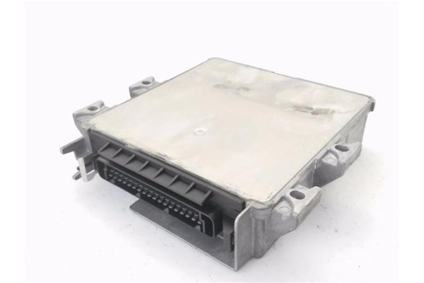 Recambio de centralita para citroen xantia berlina 2.0 16v activa referencia OEM IAM 9618005380 IAW8P20 