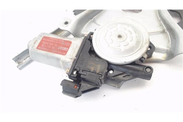 Recambio de mecanismo elevalunas delantero derecho para chevrolet kalos 1.2 se referencia OEM IAM 96541738  