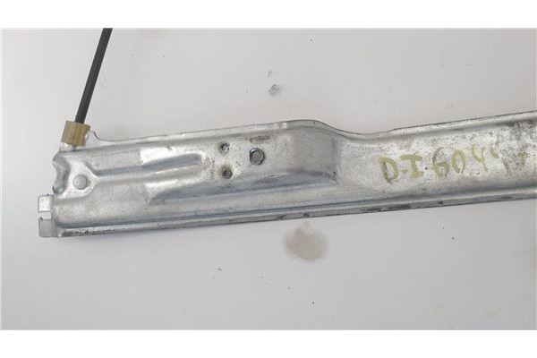 Recambio de mecanismo elevalunas delantero izquierdo para citroen c4 coupe 1.6 hdi referencia OEM IAM 9681576980  