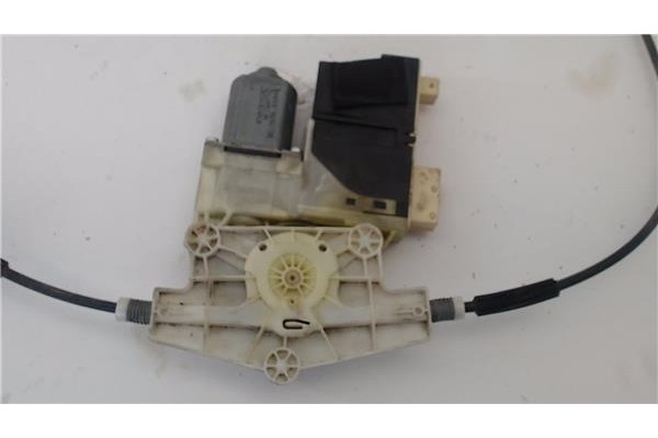 Recambio de mecanismo elevalunas delantero izquierdo para citroen c4 coupe 1.6 hdi referencia OEM IAM 9681576980  