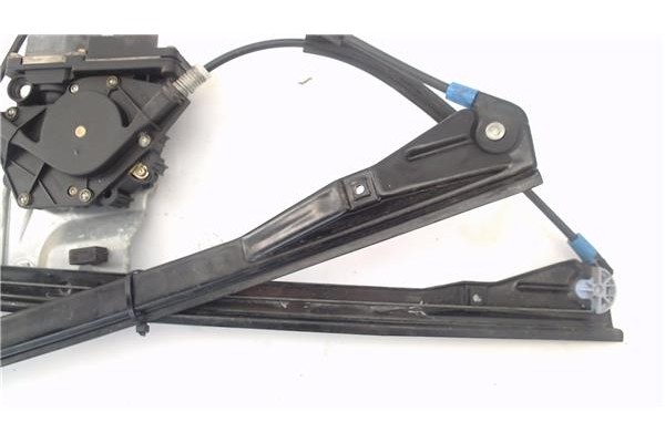 Recambio de mecanismo elevalunas delantero izquierdo para volkswagen polo iii berlina (6n2) 1.4 conceptline referencia OEM IAM 6 Recambio de mecanismo elevalunas delantero izquierdo para volkswagen polo iii berlina (6n2) 1.4 conceptline referencia OEM IAM 6