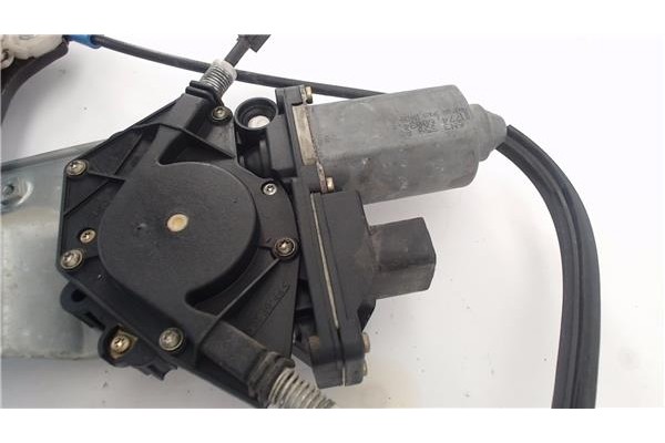 Recambio de mecanismo elevalunas delantero izquierdo para volkswagen polo iii berlina (6n2) 1.4 conceptline referencia OEM IAM 6 Recambio de mecanismo elevalunas delantero izquierdo para volkswagen polo iii berlina (6n2) 1.4 conceptline referencia OEM IAM 6