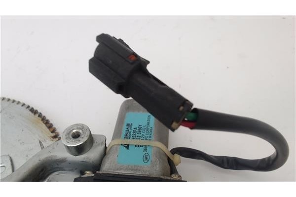 Recambio de mecanismo elevalunas delantero izquierdo para kia carnival 2.9 td referencia OEM IAM XH523PA  