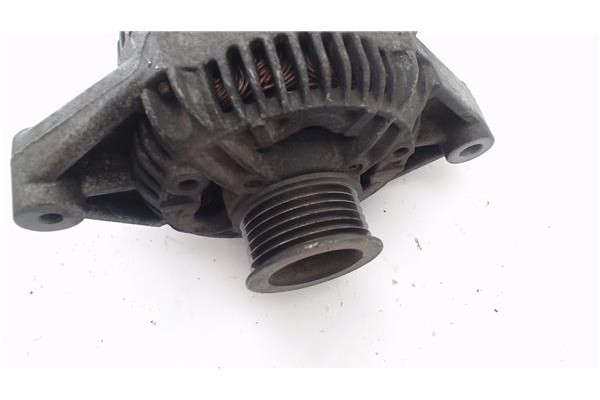 Recambio de alternador para opel corsa b 1.4 i referencia OEM IAM 0123120001  