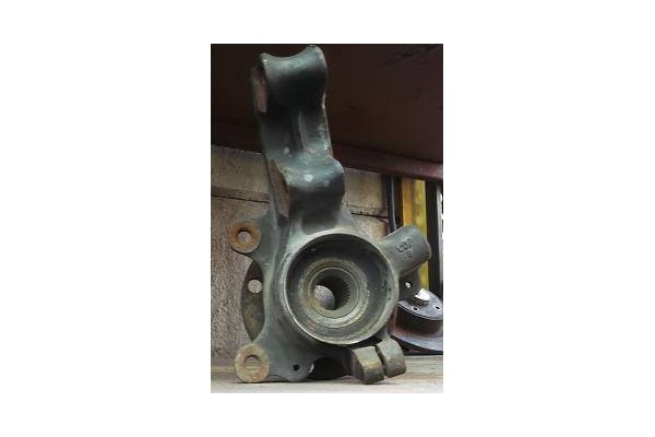 Recambio de mangueta delantero izquierda para audi 90 (89, 89q, 8a, b3) 2.2 e referencia OEM IAM   