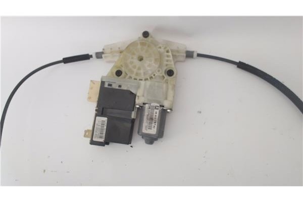 Recambio de mecanismo elevalunas delantero derecho para citroen c4 coupe 1.6 hdi referencia OEM IAM 9681576780  