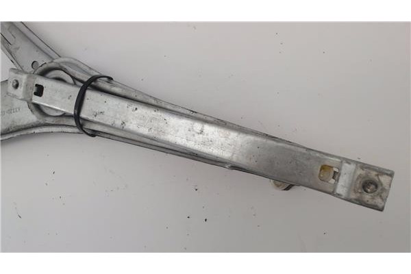 Recambio de mecanismo elevalunas delantero izquierdo para opel zafira 1.9 cdti referencia OEM IAM 994886101  