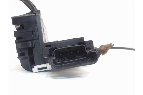 Recambio de cierre electromagnetico delantero derecho para peugeot 207 1.6 hdi referencia OEM IAM 9136W2 24099816 