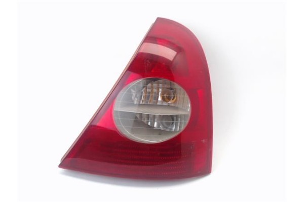 Recambio de piloto trasero derecho para renault clio ii (xbo) 1.5d dci 65cv referencia OEM IAM   