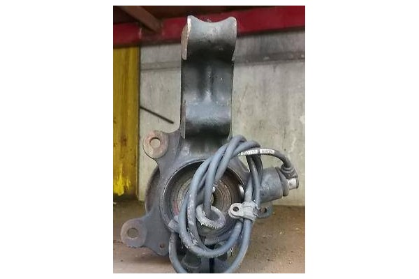 Recambio de mangueta delantero izquierda para audi coupe (8b3) 2.2 quattro referencia OEM IAM   