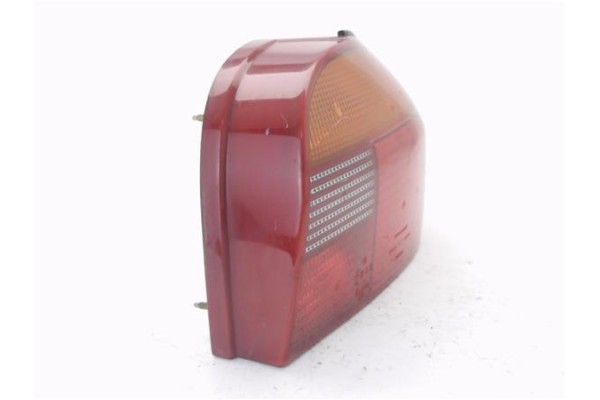 Recambio de piloto trasero derecho para ford mondeo i (gbp) 1.8 td referencia OEM IAM 93BG13N004CB  