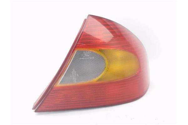 Recambio de piloto trasero derecho para ford mondeo ii (bap) 1.6 i referencia OEM IAM 96BG13A602  