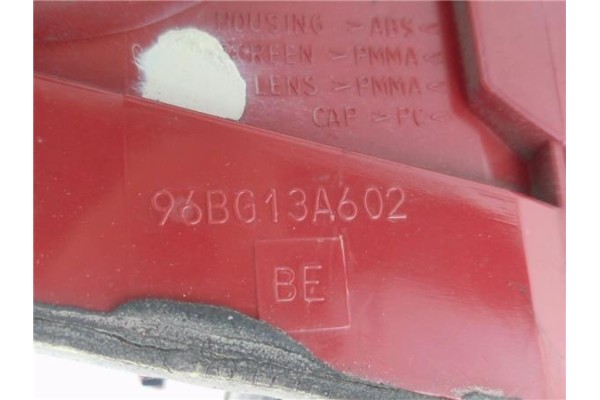 Recambio de piloto trasero derecho para ford mondeo ii (bap) 1.6 i referencia OEM IAM 96BG13A602  