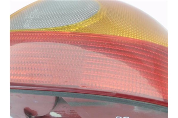 Recambio de piloto trasero derecho para ford mondeo ii (bap) 1.6 i referencia OEM IAM 96BG13A602  