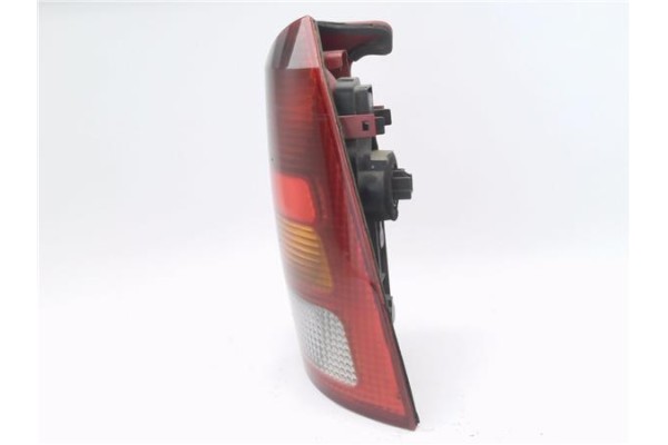 Recambio de piloto trasero derecho para ford focus (daw, dbw) 1.4 16v referencia OEM IAM XS4X13404EC  